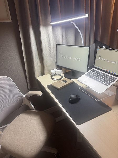 Airlonv LED Desk Lamp with Clamp